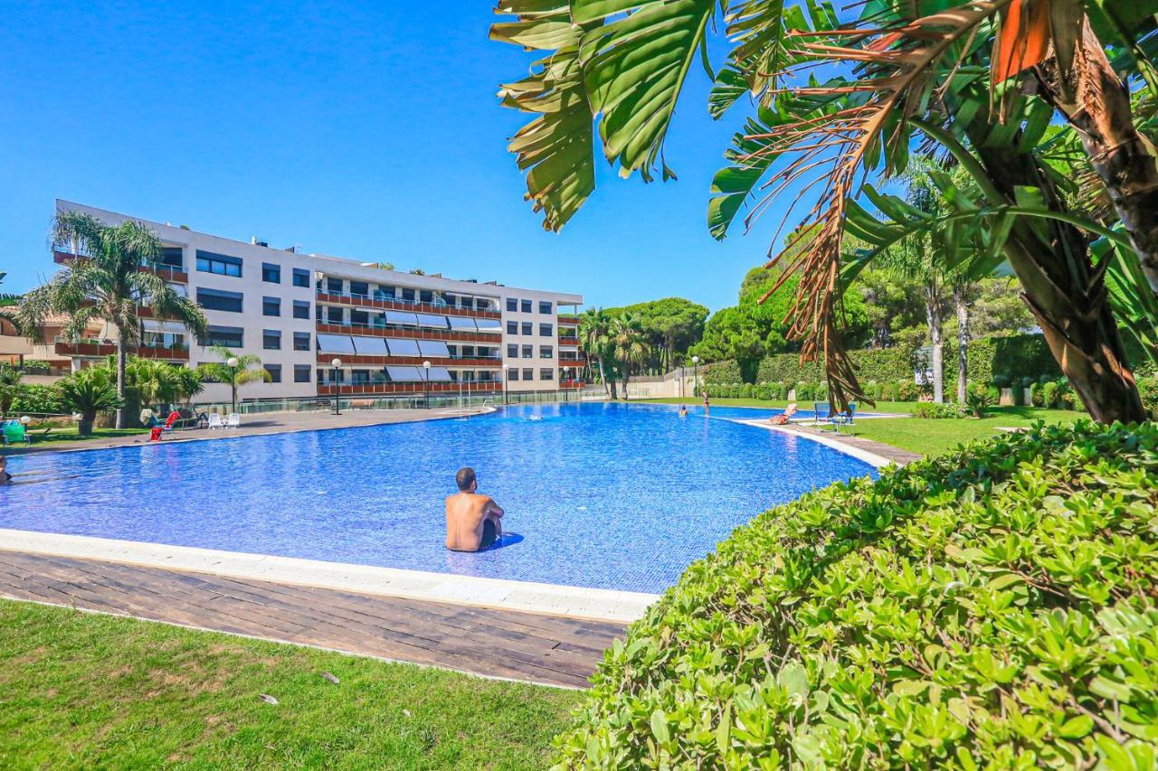 Sol Cambrils Park Litoral - Only Families Villa Bagian luar foto
